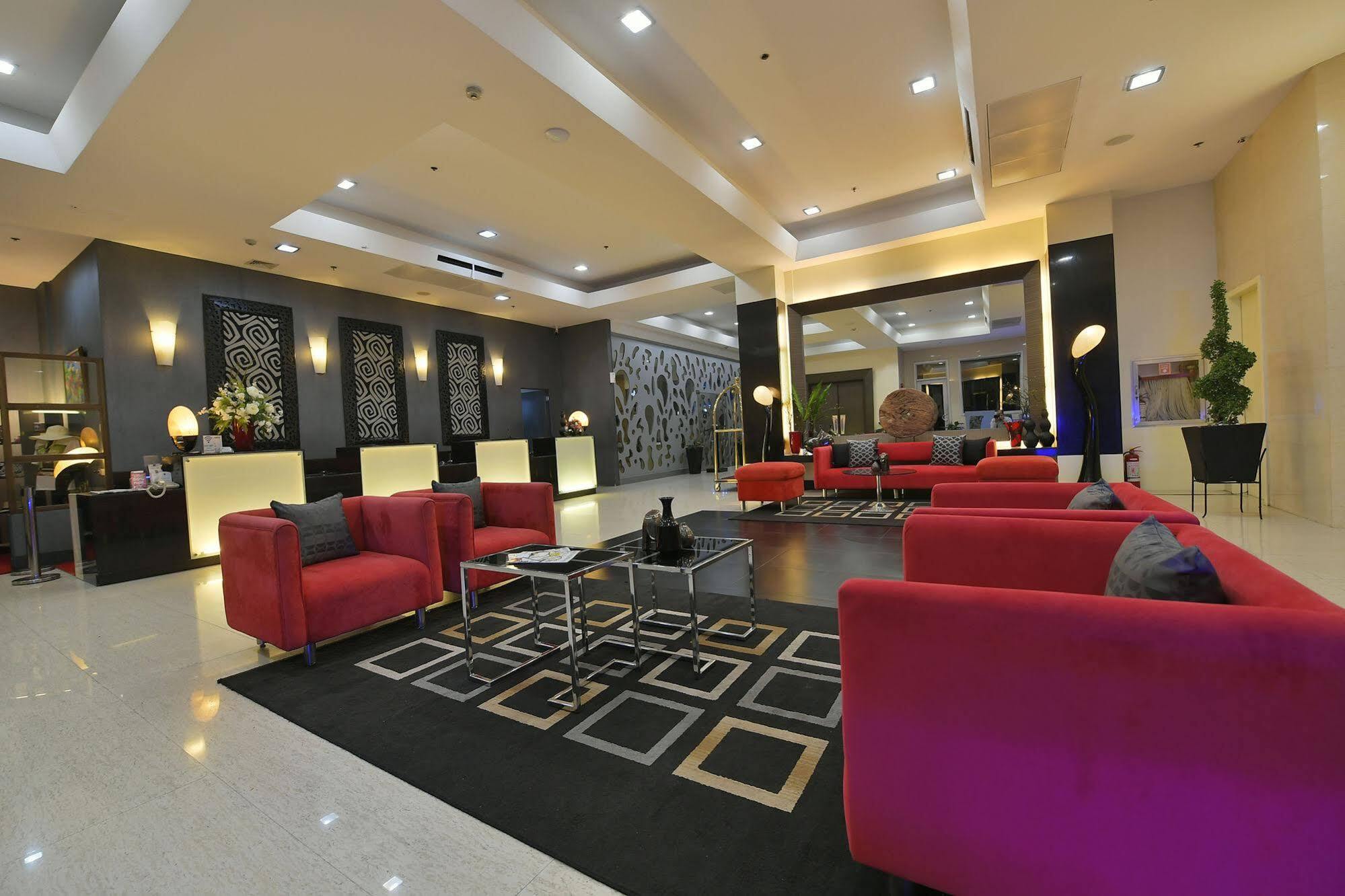 Paseo Premiere Hotel Santa Rosa  Exterior photo